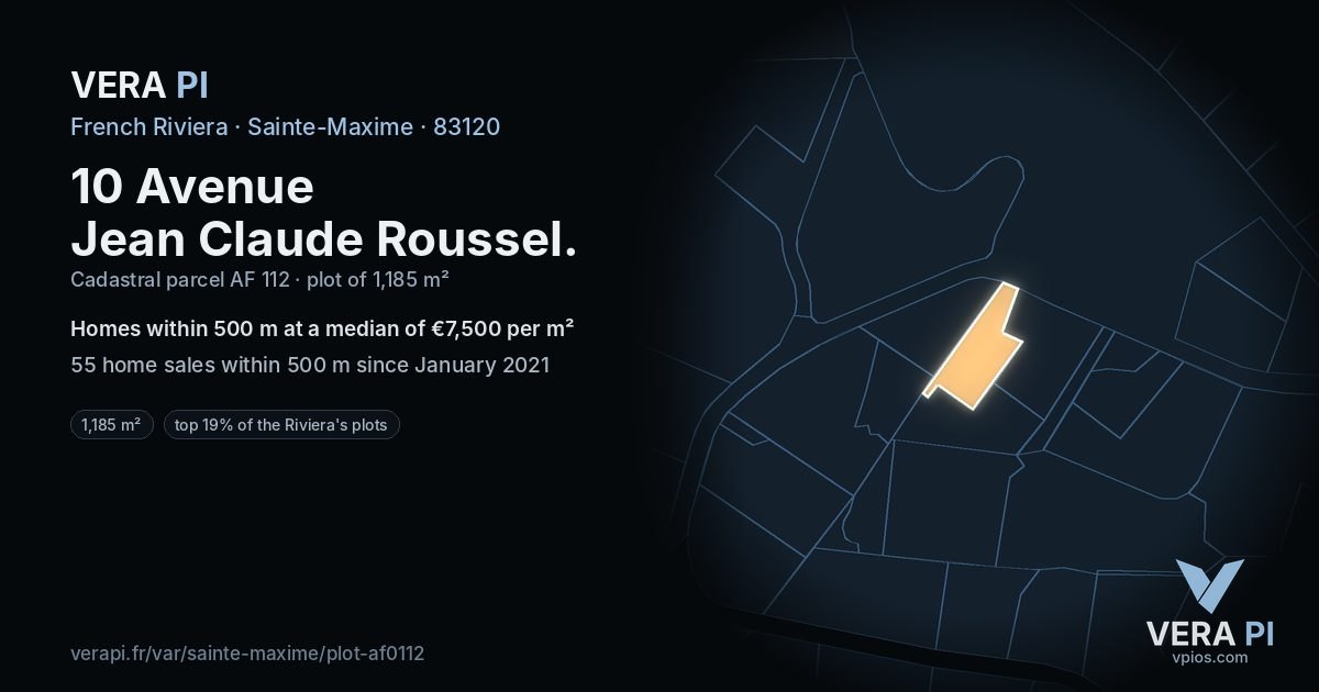 10 Avenue Jean Claude Roussel, Sainte-Maxime at night – the plot lit, the parcels around coloured by the prices near them