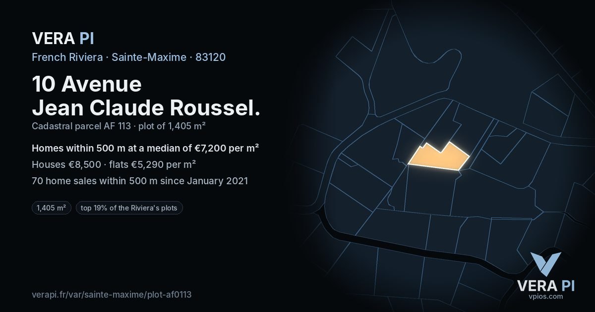 10 Avenue Jean Claude Roussel, Sainte-Maxime at night – the plot lit, the parcels around coloured by the prices near them