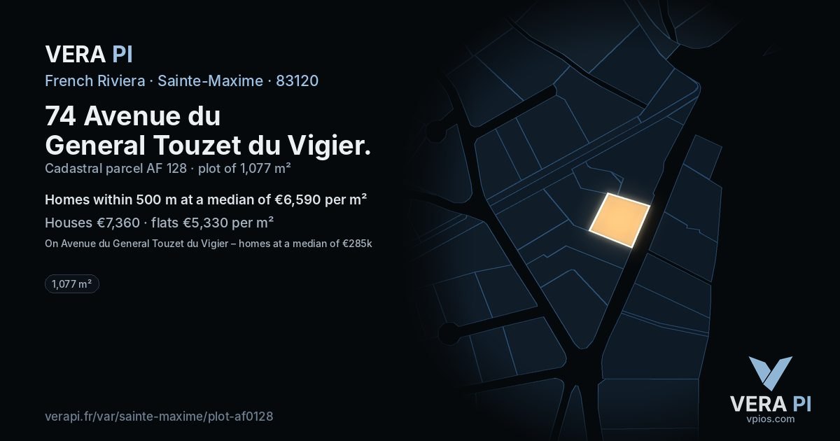 74 Avenue du General Touzet du Vigier, Sainte-Maxime at night – the plot lit, the parcels around coloured by the prices near them