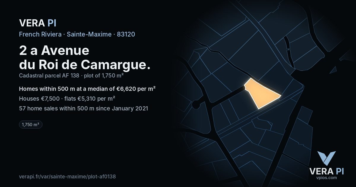 2 a Avenue du Roi de Camargue, Sainte-Maxime at night – the plot lit, the parcels around coloured by the prices near them