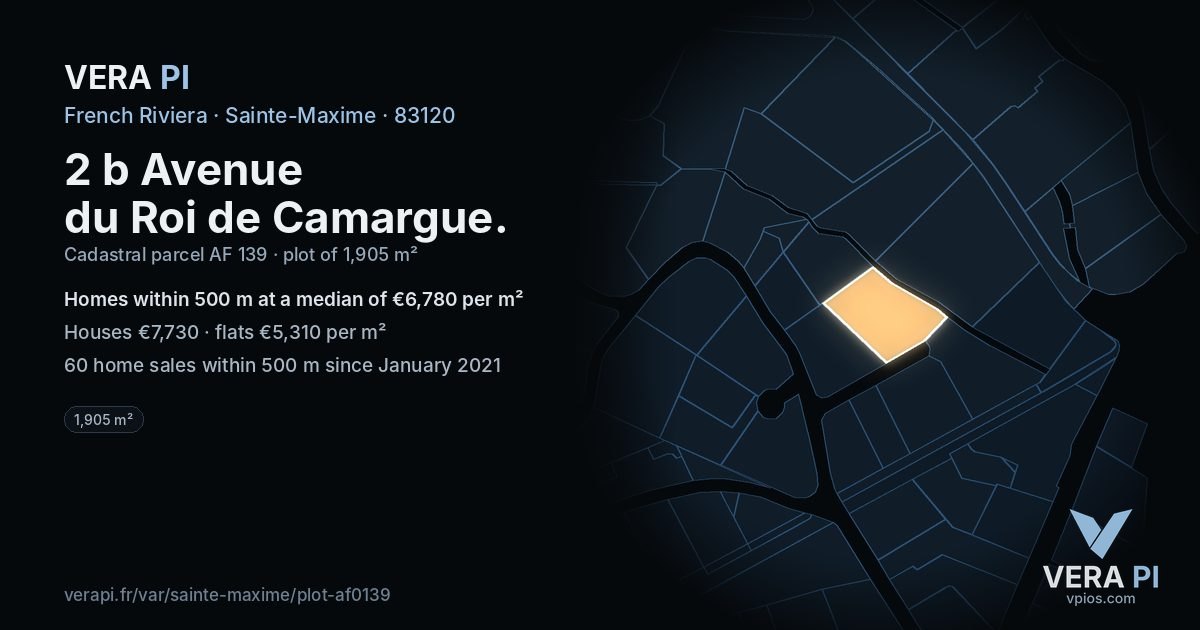 2 b Avenue du Roi de Camargue, Sainte-Maxime at night – the plot lit, the parcels around coloured by the prices near them