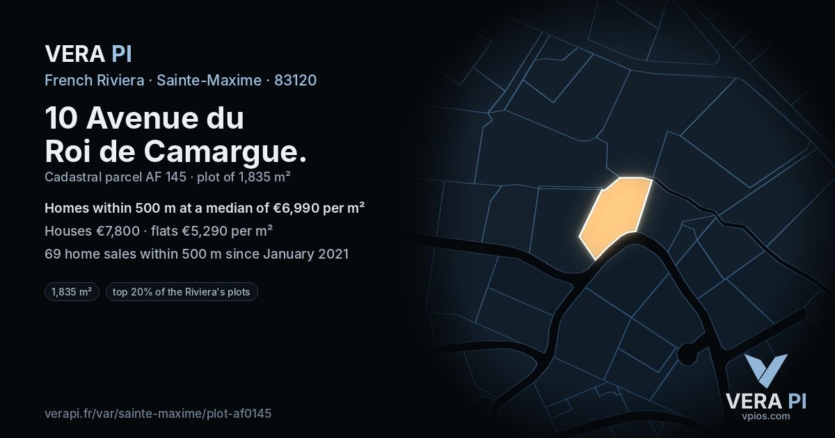 10 Avenue du Roi de Camargue, Sainte-Maxime at night – the plot lit, the parcels around coloured by the prices near them