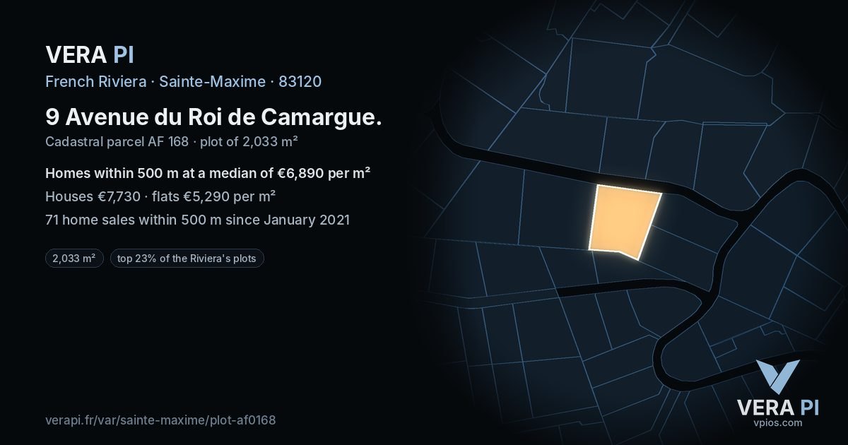 9 Avenue du Roi de Camargue, Sainte-Maxime at night – the plot lit, the parcels around coloured by the prices near them