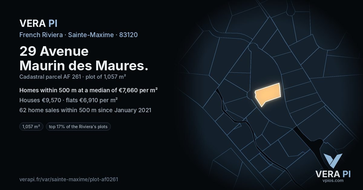 29 Avenue Maurin des Maures, Sainte-Maxime at night – the plot lit, the parcels around coloured by the prices near them