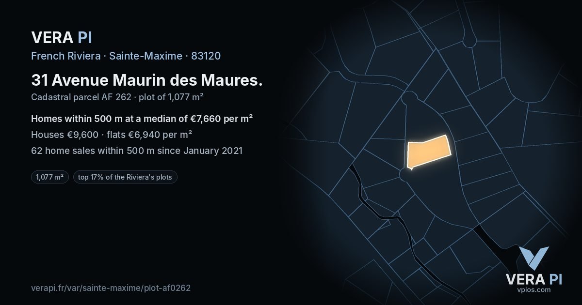 31 Avenue Maurin des Maures, Sainte-Maxime at night – the plot lit, the parcels around coloured by the prices near them