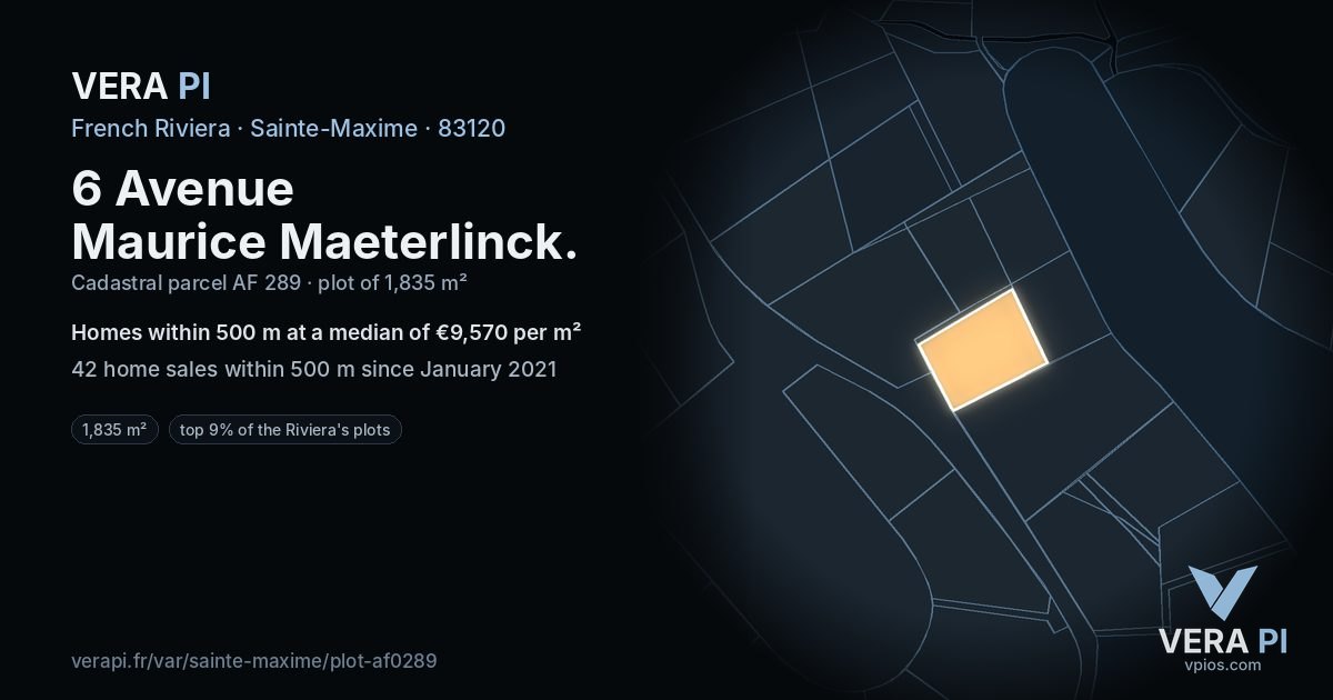 6 Avenue Maurice Maeterlinck, Sainte-Maxime at night – the plot lit, the parcels around coloured by the prices near them