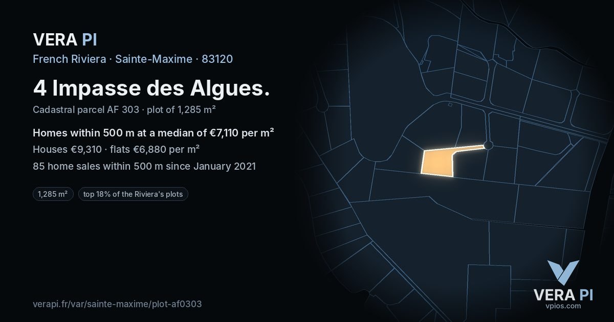 4 Impasse des Algues, Sainte-Maxime at night – the plot lit, the parcels around coloured by the prices near them