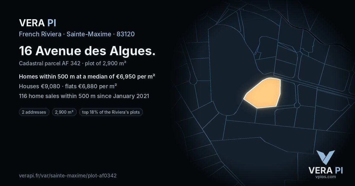 16 Avenue des Algues, Sainte-Maxime at night – the plot lit, the parcels around coloured by the prices near them