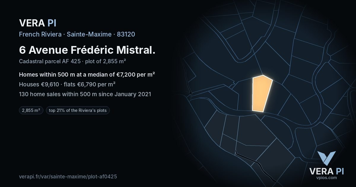 6 Avenue Frédéric Mistral, Sainte-Maxime at night – the plot lit, the parcels around coloured by the prices near them