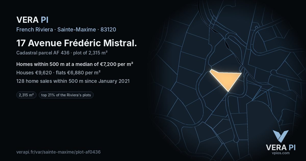 17 Avenue Frédéric Mistral, Sainte-Maxime at night – the plot lit, the parcels around coloured by the prices near them