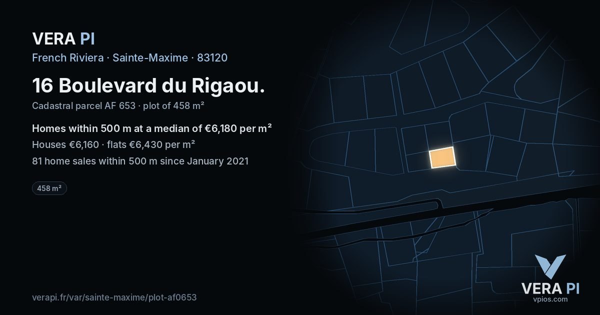 16 Boulevard du Rigaou, Sainte-Maxime at night – the plot lit, the parcels around coloured by the prices near them