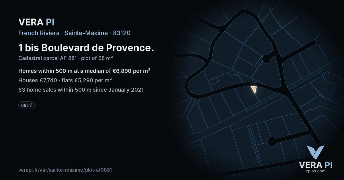 1 bis Boulevard de Provence, Sainte-Maxime at night – the plot lit, the parcels around coloured by the prices near them