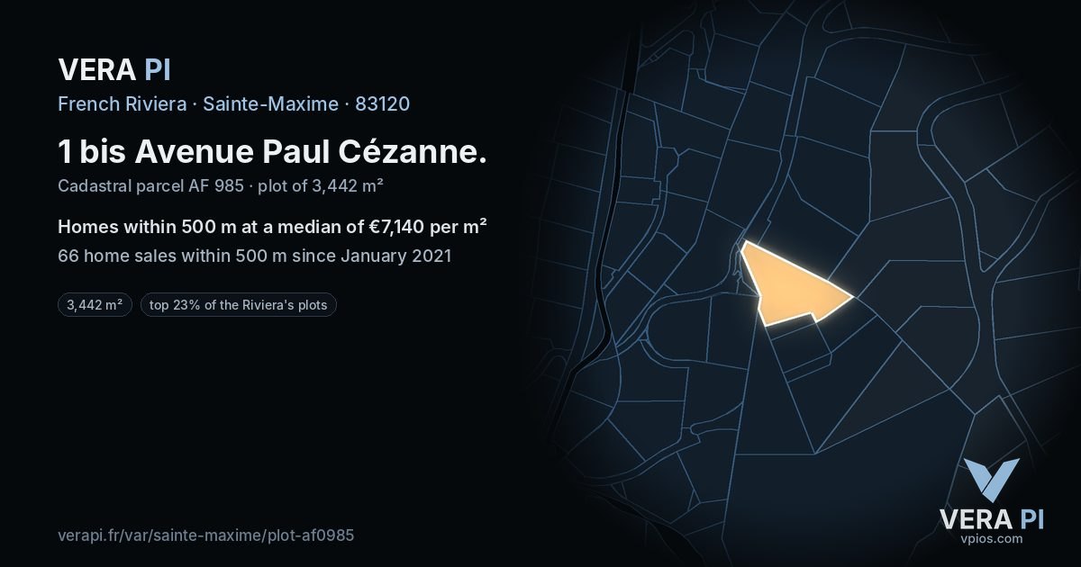 1 bis Avenue Paul Cézanne, Sainte-Maxime at night – the plot lit, the parcels around coloured by the prices near them