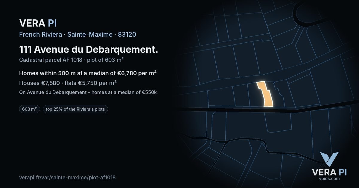 111 Avenue du Debarquement, Sainte-Maxime at night – the plot lit, the parcels around coloured by the prices near them