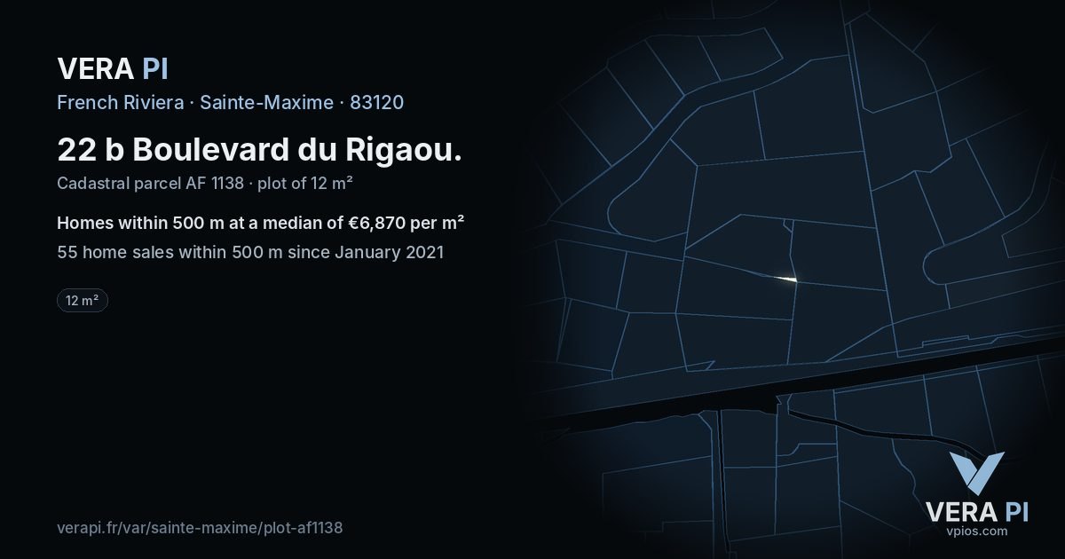 22 b Boulevard du Rigaou, Sainte-Maxime at night – the plot lit, the parcels around coloured by the prices near them