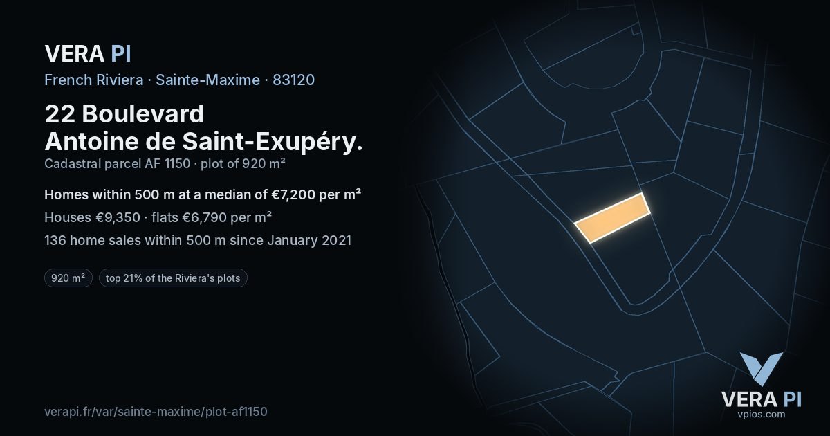 22 Boulevard Antoine de Saint-Exupéry, Sainte-Maxime at night – the plot lit, the parcels around coloured by the prices near them