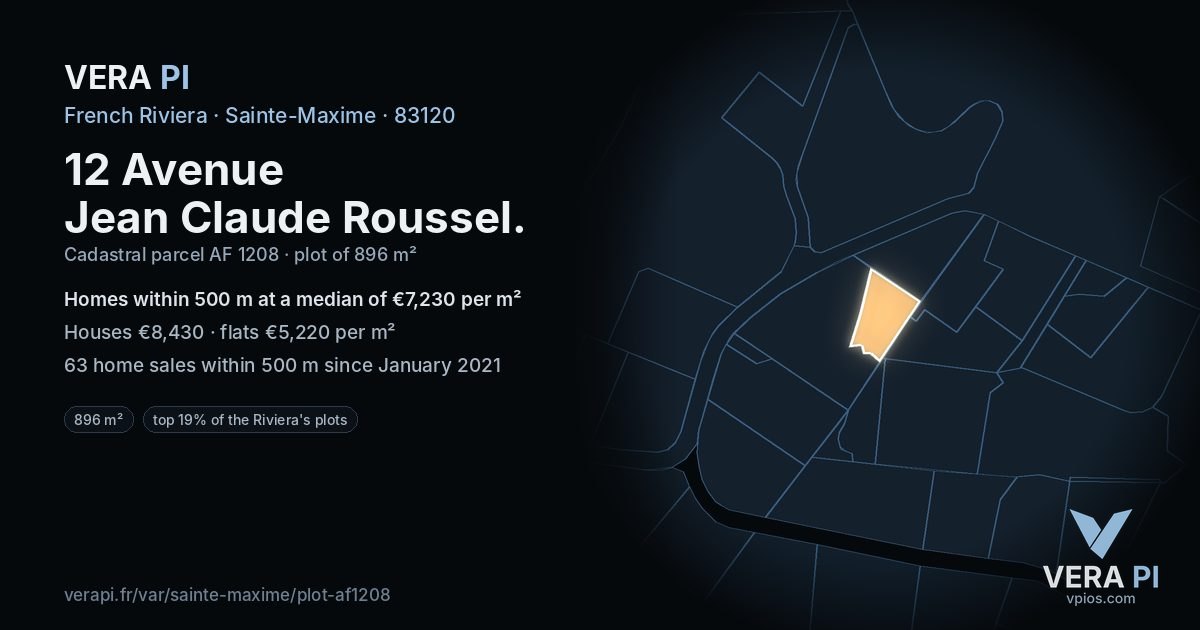 12 Avenue Jean Claude Roussel, Sainte-Maxime at night – the plot lit, the parcels around coloured by the prices near them