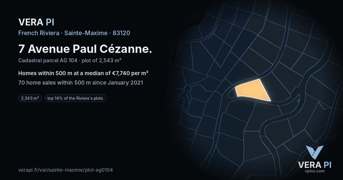 7 Avenue Paul Cézanne, Sainte-Maxime at night – the plot lit, the parcels around coloured by the prices near them
