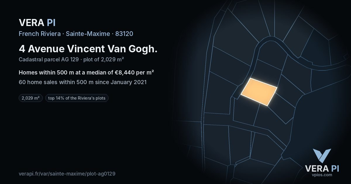 4 Avenue Vincent Van Gogh, Sainte-Maxime at night – the plot lit, the parcels around coloured by the prices near them