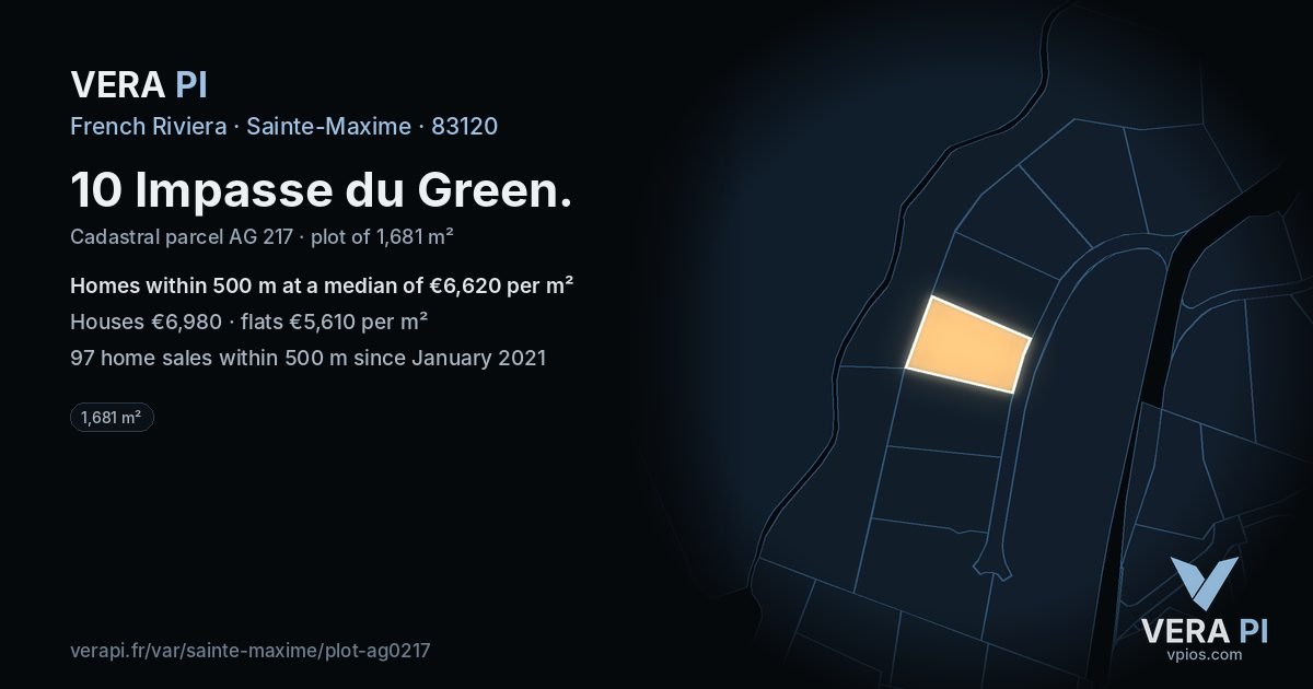 10 Impasse du Green, Sainte-Maxime at night – the plot lit, the parcels around coloured by the prices near them