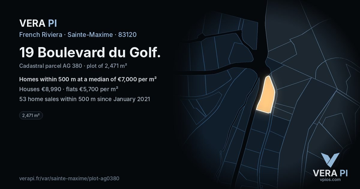 19 Boulevard du Golf, Sainte-Maxime at night – the plot lit, the parcels around coloured by the prices near them
