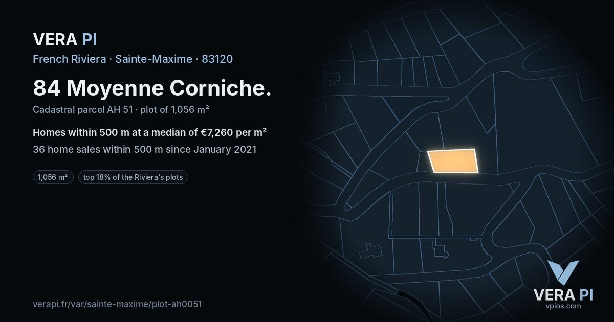 84 Moyenne Corniche, Sainte-Maxime at night – the plot lit, the parcels around coloured by the prices near them