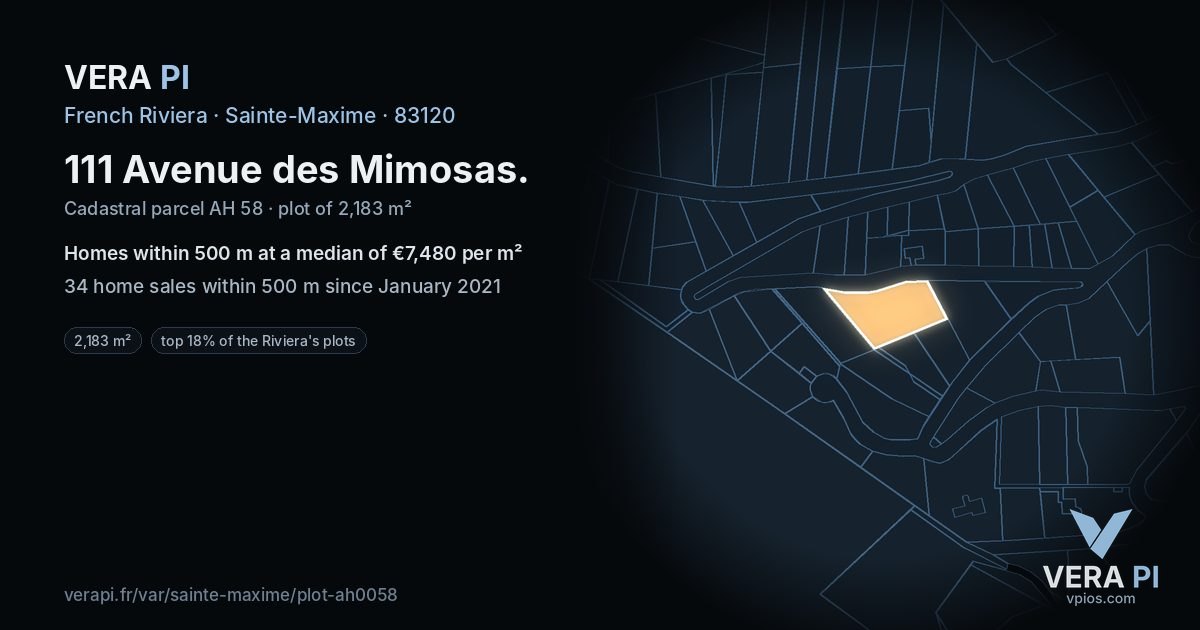111 Avenue des Mimosas, Sainte-Maxime at night – the plot lit, the parcels around coloured by the prices near them