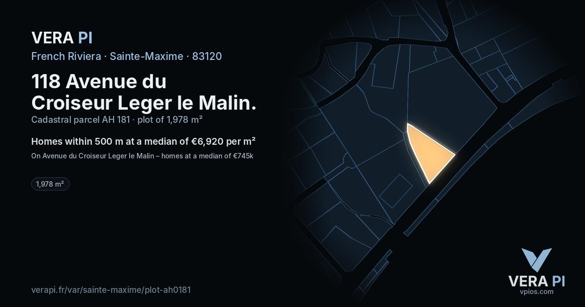 118 Avenue du Croiseur Leger le Malin, Sainte-Maxime at night – the plot lit, the parcels around coloured by the prices near them