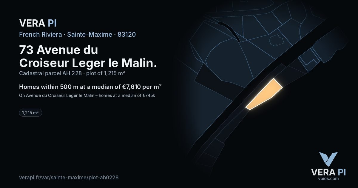 73 Avenue du Croiseur Leger le Malin, Sainte-Maxime at night – the plot lit, the parcels around coloured by the prices near them