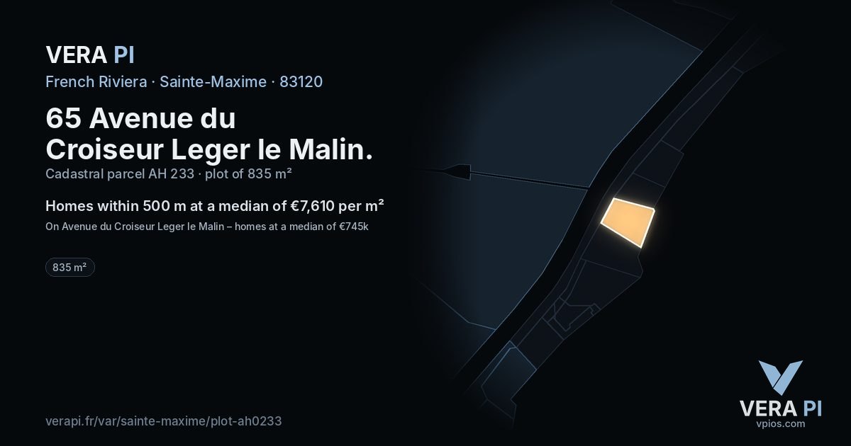 65 Avenue du Croiseur Leger le Malin, Sainte-Maxime at night – the plot lit, the parcels around coloured by the prices near them