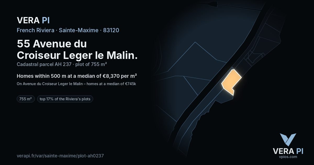 55 Avenue du Croiseur Leger le Malin, Sainte-Maxime at night – the plot lit, the parcels around coloured by the prices near them