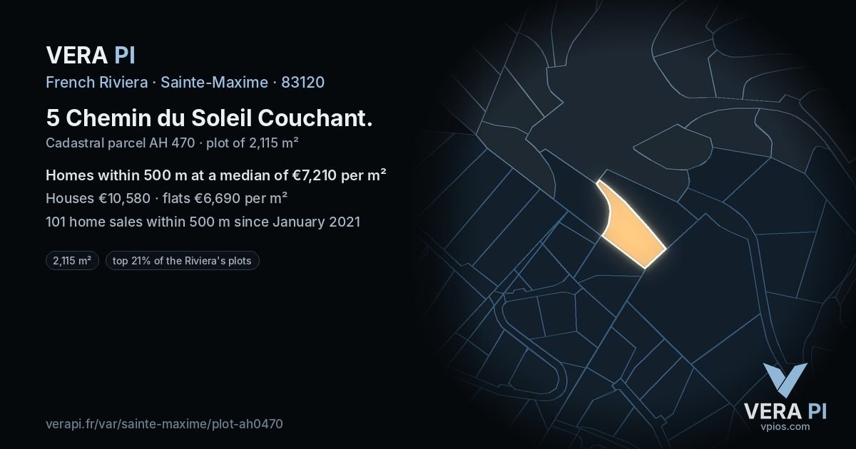 5 Chemin du Soleil Couchant, Sainte-Maxime at night – the plot lit, the parcels around coloured by the prices near them