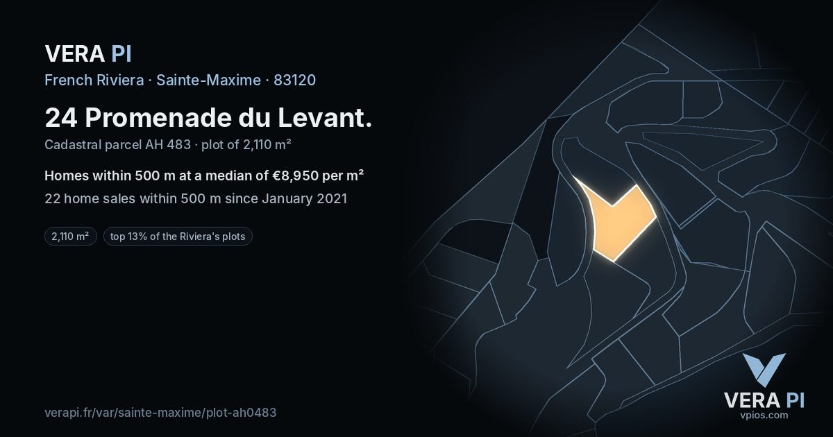 24 Promenade du Levant, Sainte-Maxime at night – the plot lit, the parcels around coloured by the prices near them