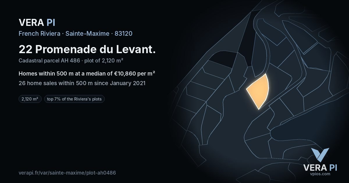 22 Promenade du Levant, Sainte-Maxime at night – the plot lit, the parcels around coloured by the prices near them