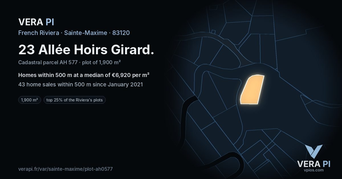 23 Allée Hoirs Girard, Sainte-Maxime at night – the plot lit, the parcels around coloured by the prices near them