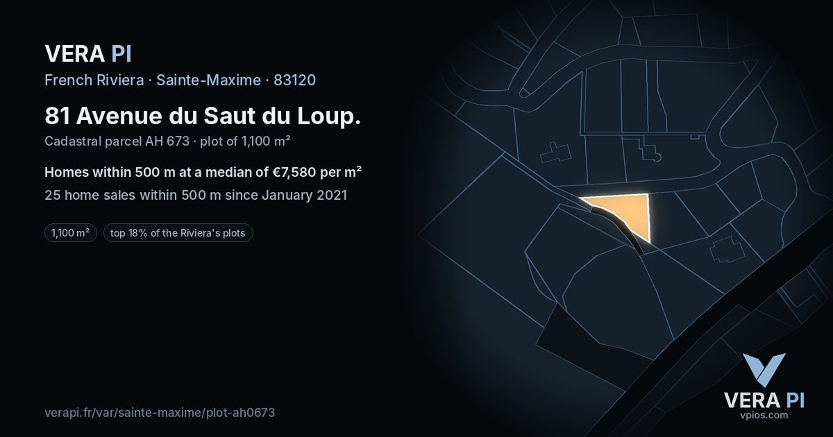 81 Avenue du Saut du Loup, Sainte-Maxime at night – the plot lit, the parcels around coloured by the prices near them