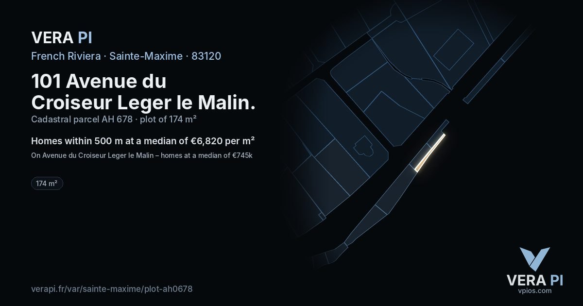 101 Avenue du Croiseur Leger le Malin, Sainte-Maxime at night – the plot lit, the parcels around coloured by the prices near them