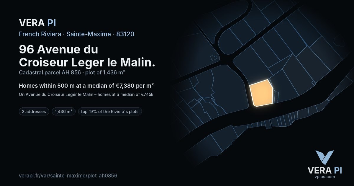 96 Avenue du Croiseur Leger le Malin, Sainte-Maxime at night – the plot lit, the parcels around coloured by the prices near them