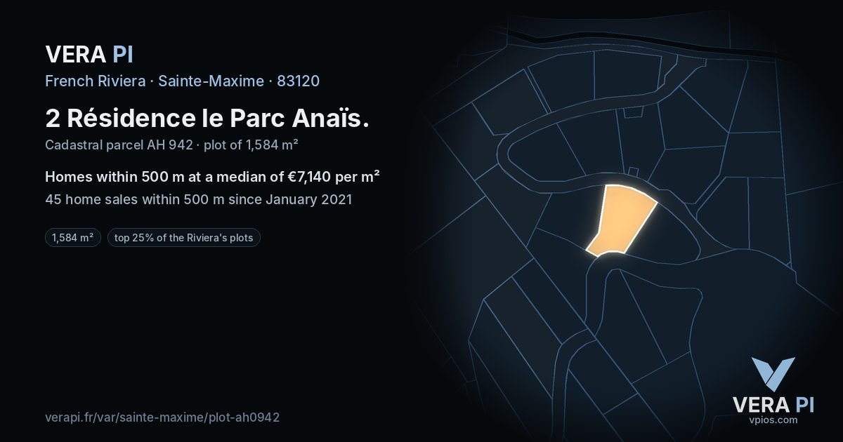 2 Résidence le Parc Anaïs, Sainte-Maxime at night – the plot lit, the parcels around coloured by the prices near them