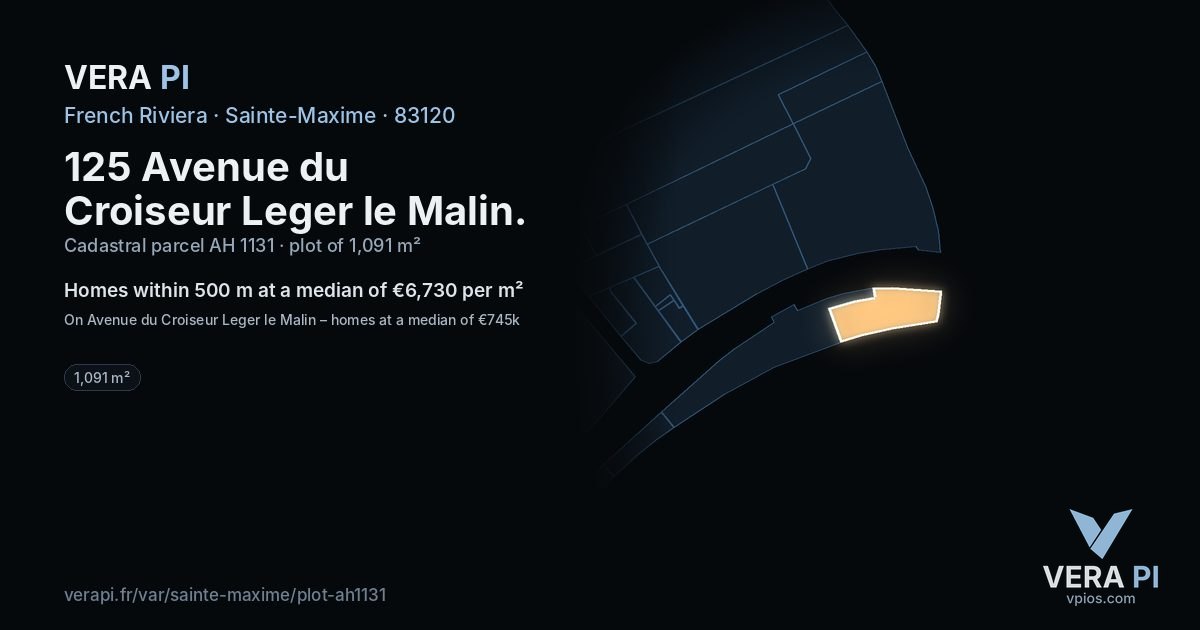 125 Avenue du Croiseur Leger le Malin, Sainte-Maxime at night – the plot lit, the parcels around coloured by the prices near them