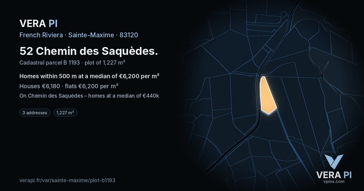 52 Chemin des Saquèdes, Sainte-Maxime at night – the plot lit, the parcels around coloured by the prices near them