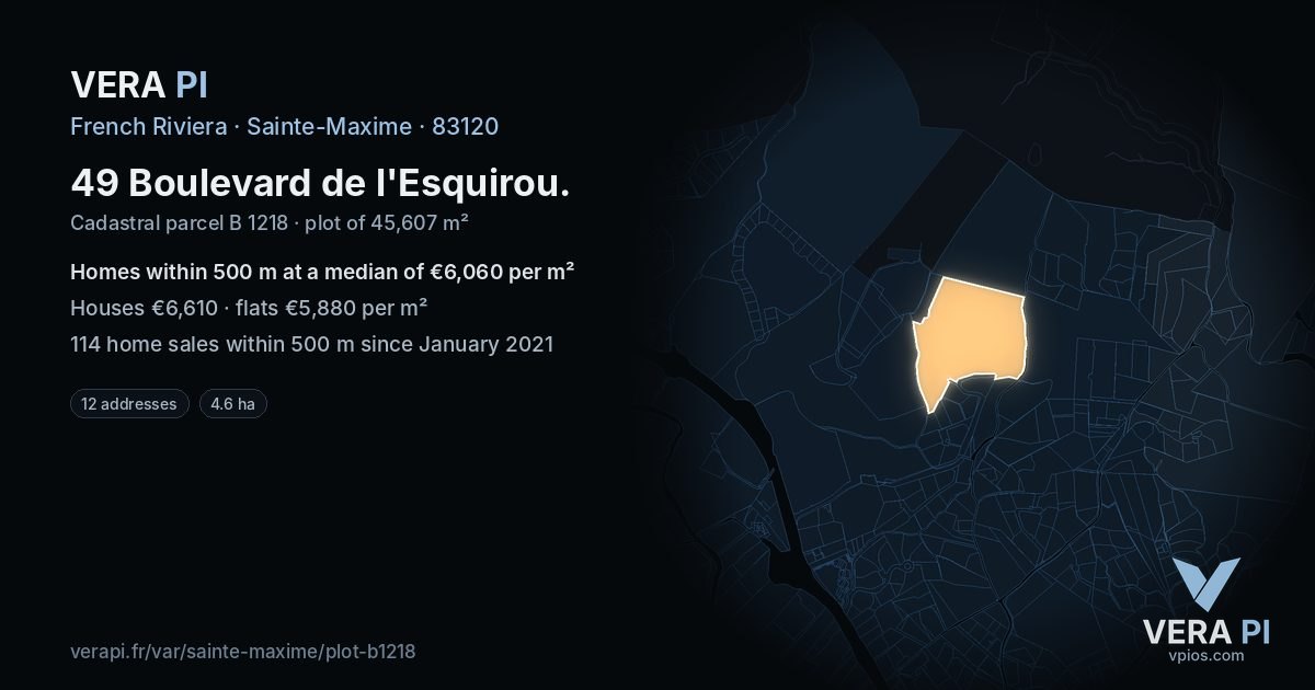 49 Boulevard de l'Esquirou, Sainte-Maxime at night – the plot lit, the parcels around coloured by the prices near them