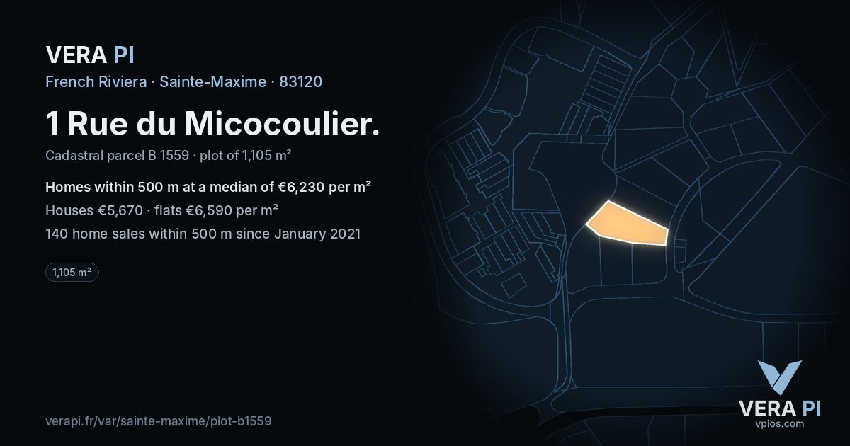 1 Rue du Micocoulier, Sainte-Maxime at night – the plot lit, the parcels around coloured by the prices near them