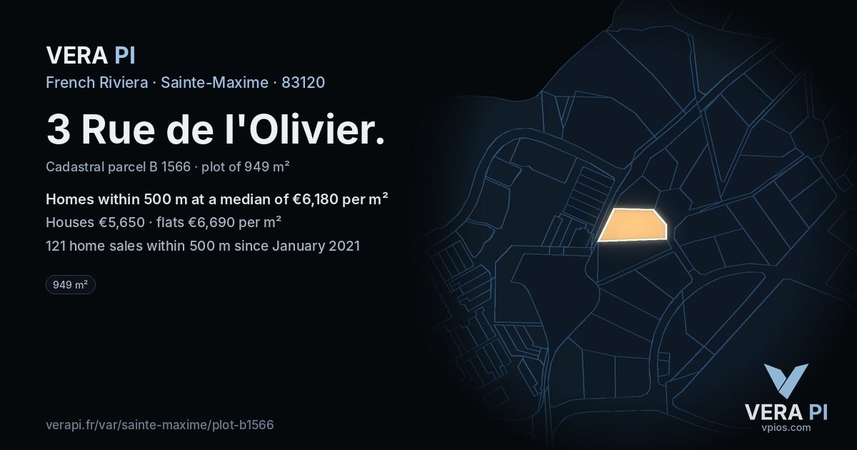 3 Rue de l'Olivier, Sainte-Maxime at night – the plot lit, the parcels around coloured by the prices near them