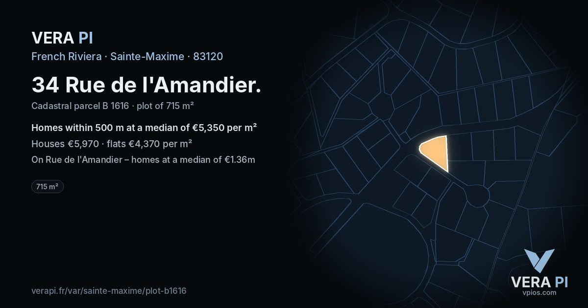 34 Rue de l'Amandier, Sainte-Maxime at night – the plot lit, the parcels around coloured by the prices near them