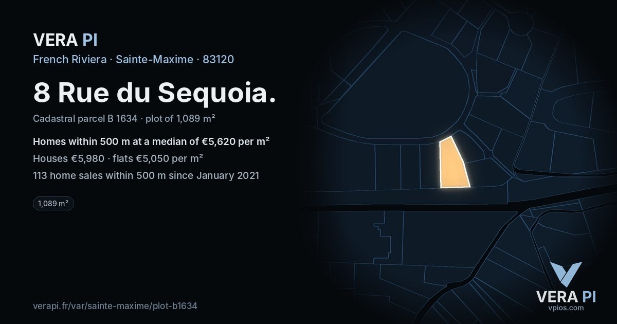 8 Rue du Sequoia, Sainte-Maxime at night – the plot lit, the parcels around coloured by the prices near them