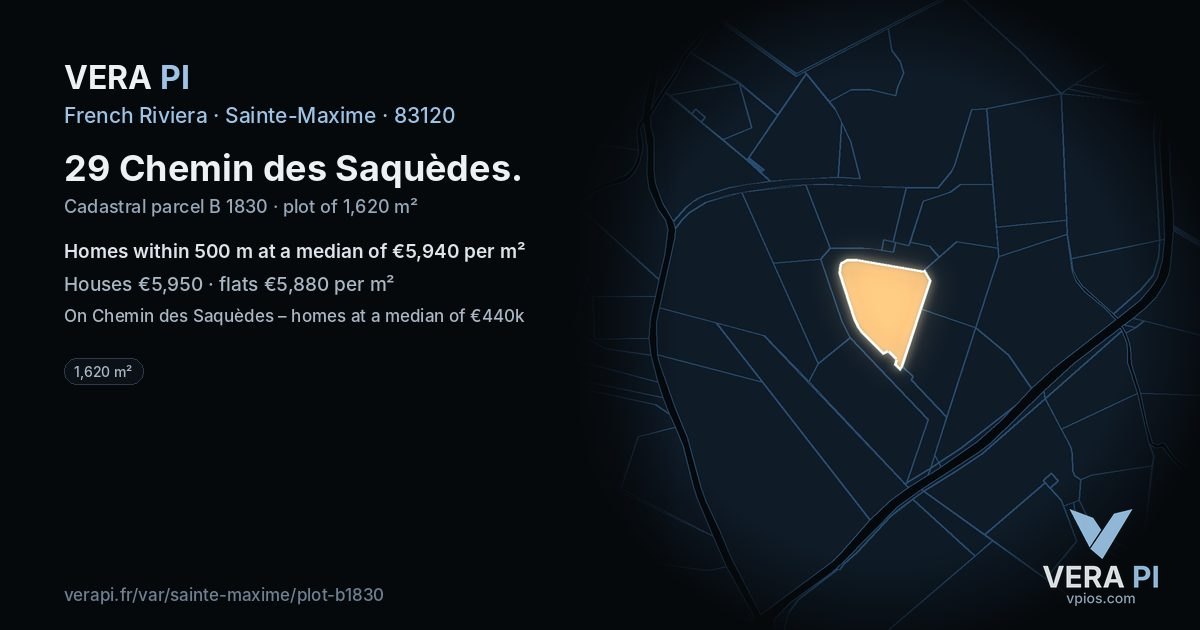 29 Chemin des Saquèdes, Sainte-Maxime at night – the plot lit, the parcels around coloured by the prices near them