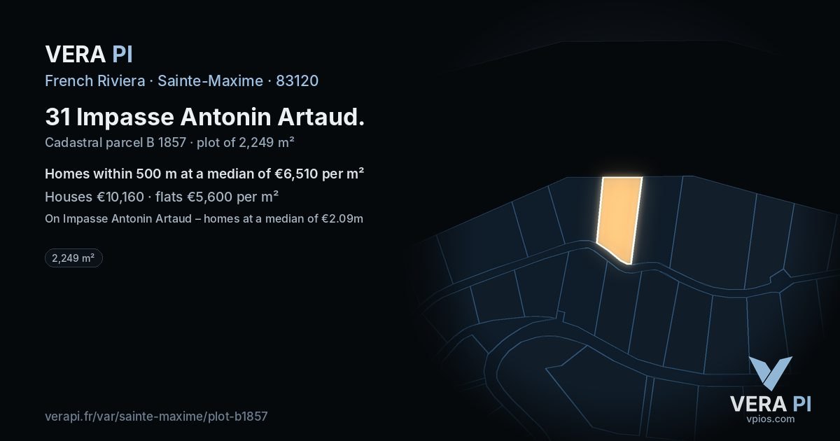 31 Impasse Antonin Artaud, Sainte-Maxime at night – the plot lit, the parcels around coloured by the prices near them