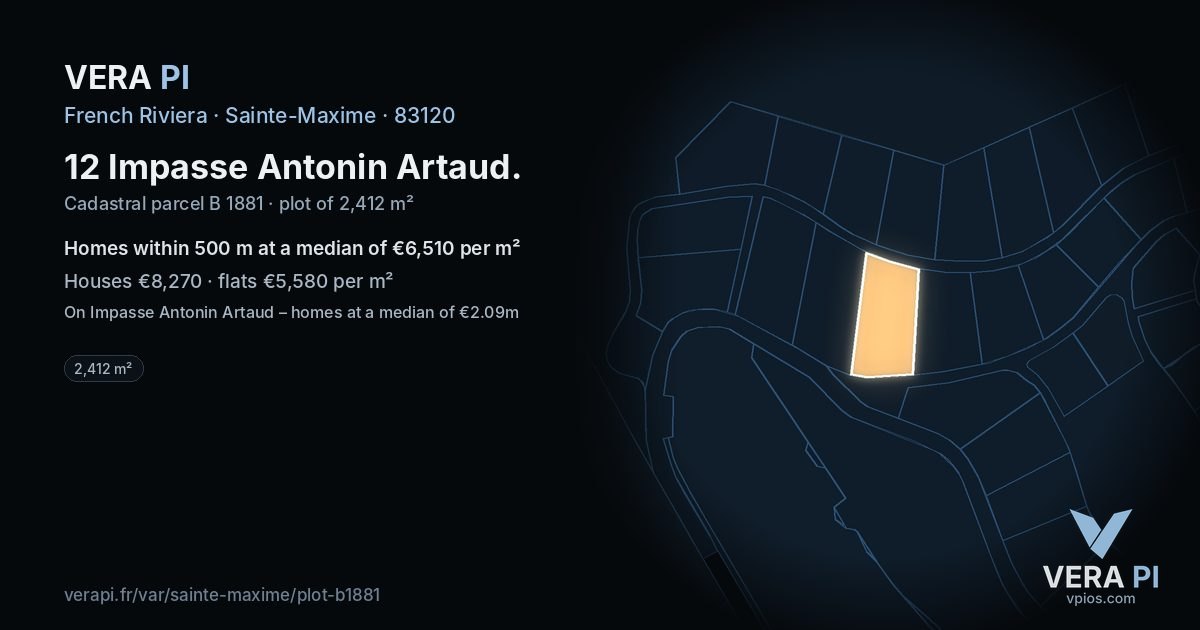 12 Impasse Antonin Artaud, Sainte-Maxime at night – the plot lit, the parcels around coloured by the prices near them