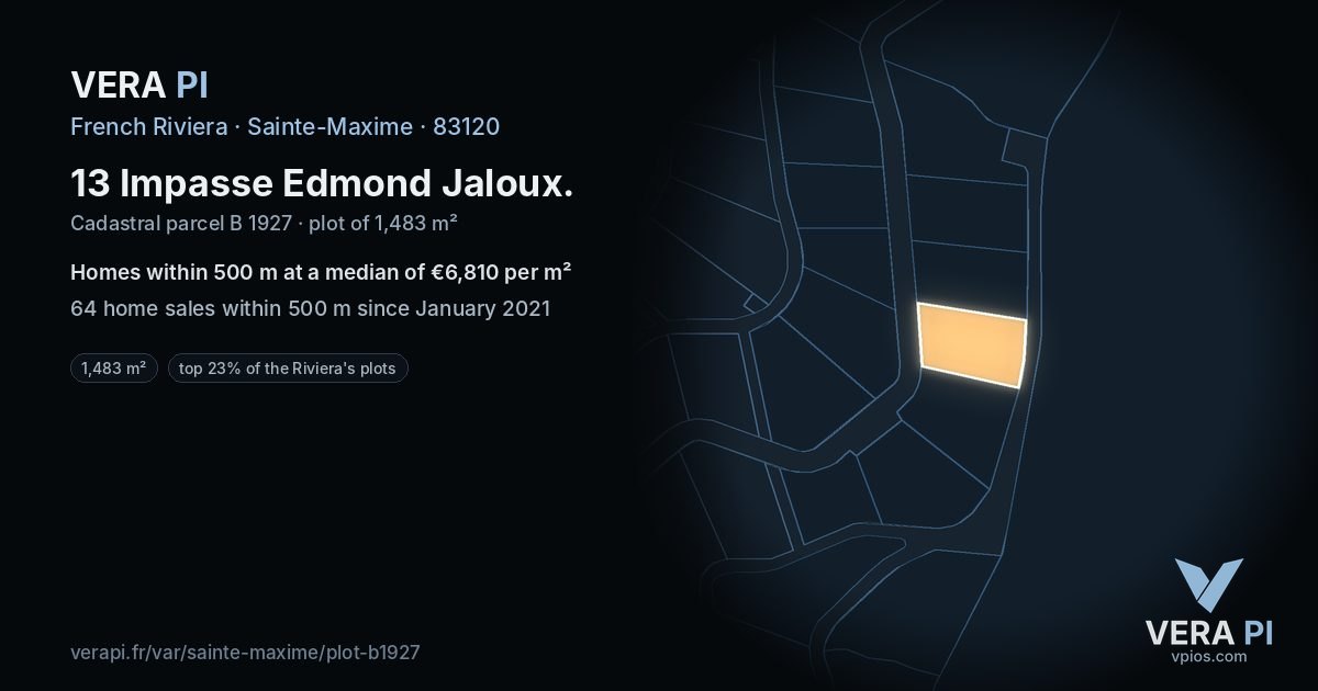 13 Impasse Edmond Jaloux, Sainte-Maxime at night – the plot lit, the parcels around coloured by the prices near them